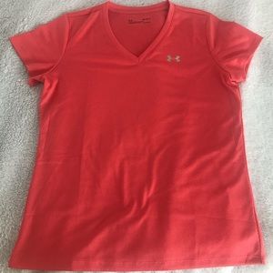 Under Armour Velocity V Neck Short Sleeve NWOT